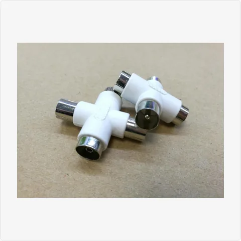 RCA-Female-4-Way-White rca female 4-way splitter (white plastic) for cctv connectors - RainboParts